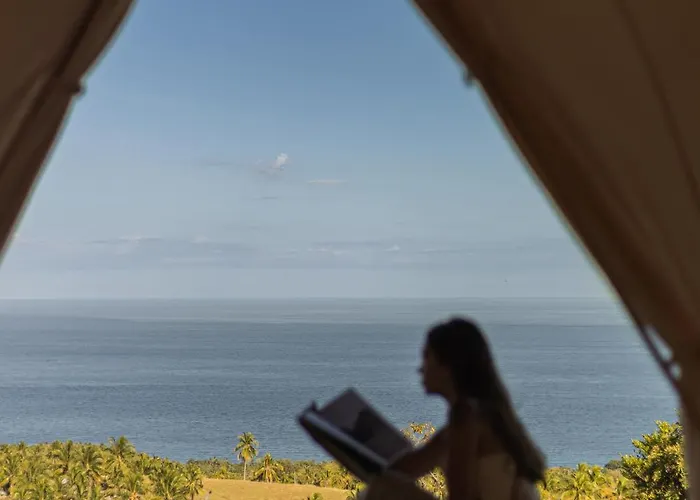 ラグジュアリーテント Glamping At Kalumo - Tent 1 オスロブ