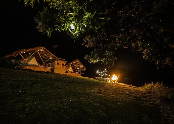 Glamping At Kalumo - Tent 1 オスロブ